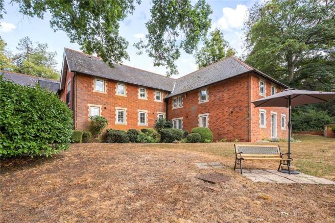 Nowton Court, Bury St Edmunds photo 2