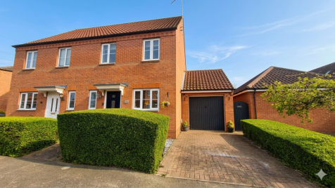 Cowslip Crescent, Bourne