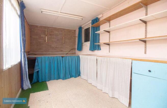 Lean-to