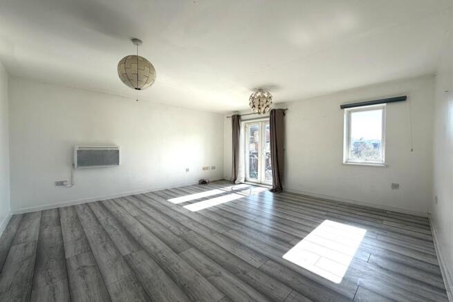 Martin Street, SE28 photo 2