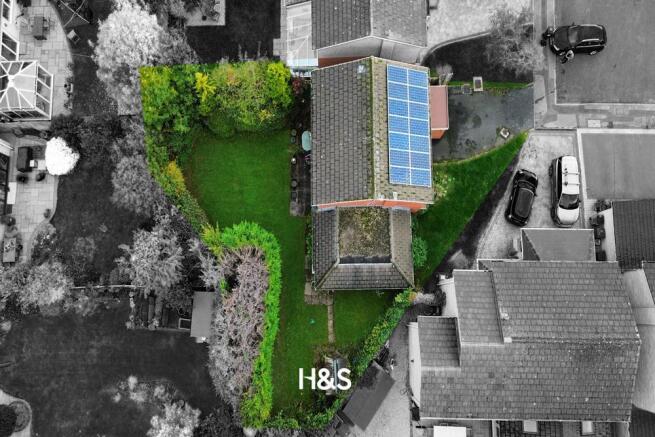 14 woodrow crescent - drone 1.jpg