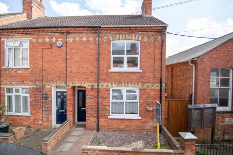 Milton Road, Little Irchester, NN8