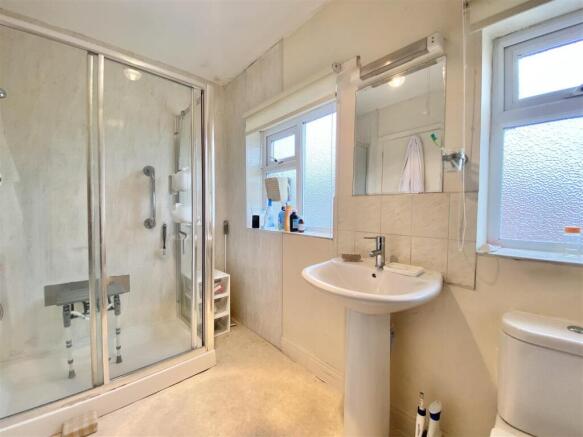 3 bed Detached for sale Image 12