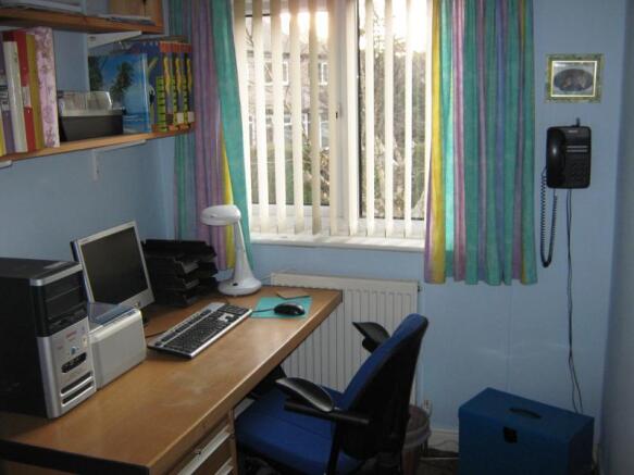 Photo 11