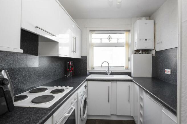 70 Glenavon Drive 10.jpg