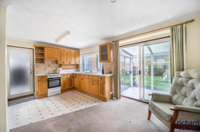 f2499e94ab284ddba3d37ed2dedc1154