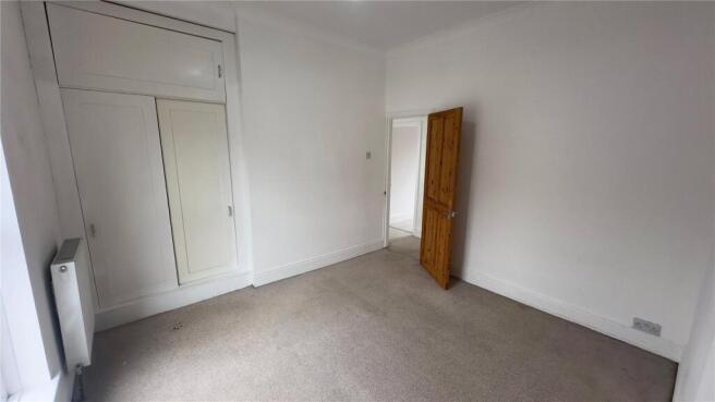 3 bed Terraced to rent Image 9