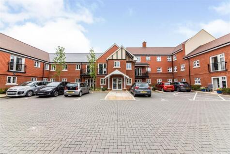 Mountbatten House, Hempstead Road, Hemel Hemp, HP3 0HE