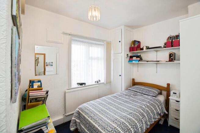 3 bed Semi-Detached for sale Image 6