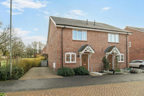 Farrier Lane, Cranleigh, GU6