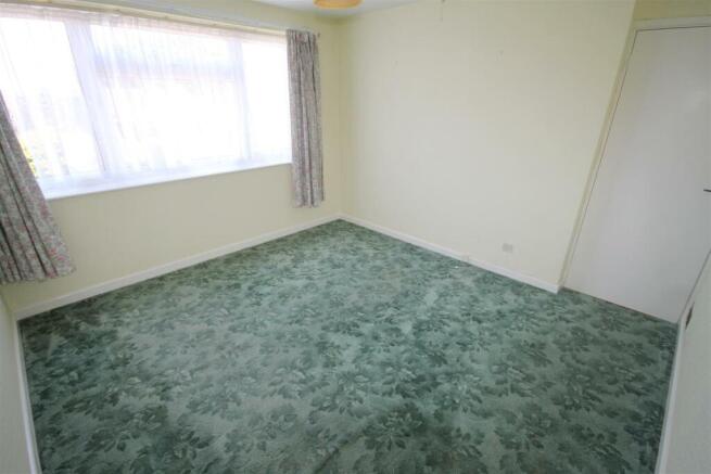 SA Bedroom 1i.JPG