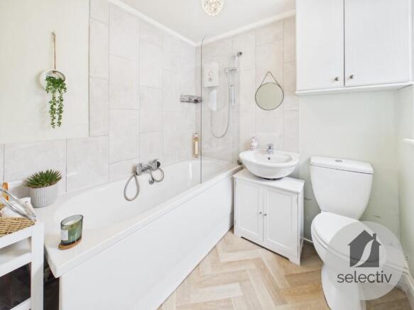 3 bed Terraced for sale Image 10