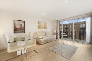 35, Navigation House, Whiting Way, London SE16 7EG