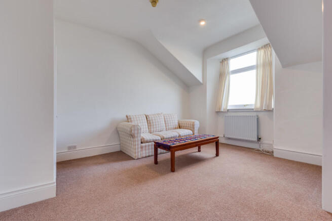 Dining Area / Bed...