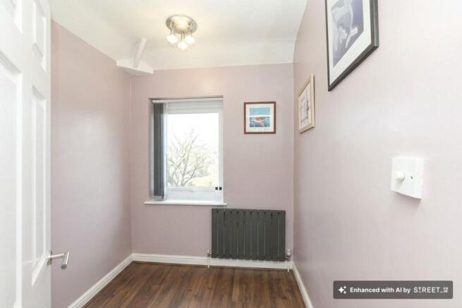 3 bed Semi-Detached for sale Image 12