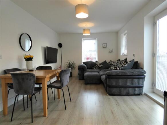 Picture No. 06