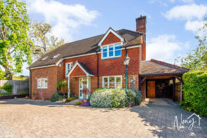 3, Sussex Close, Winchester SO21 2JQ