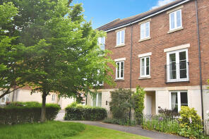 99, Gras Lawn, Exeter EX2 4ST