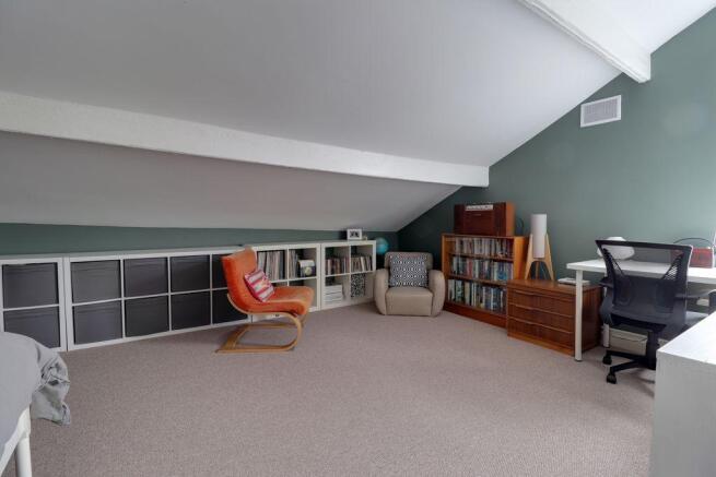 Bedroom 2 (Double)