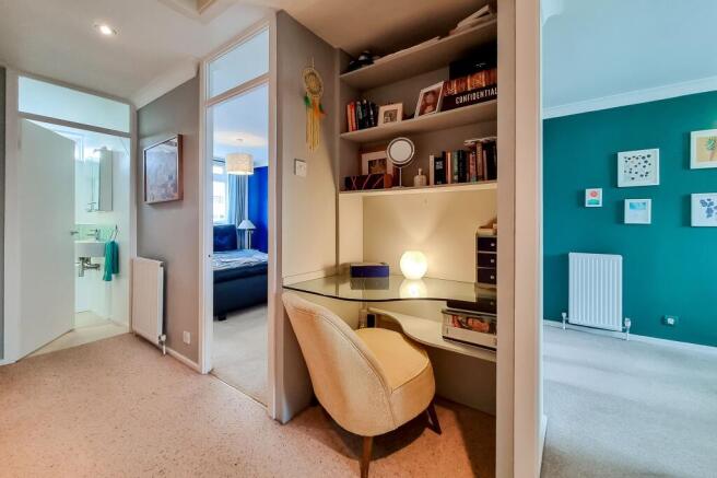 3 bed Terraced for sale Image 10