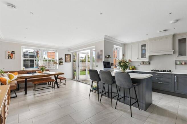 Kitchen/Dining