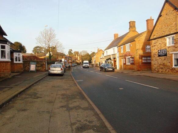 Main Road 