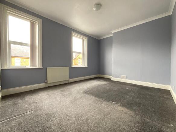 2 bed Terraced for sale Image 10