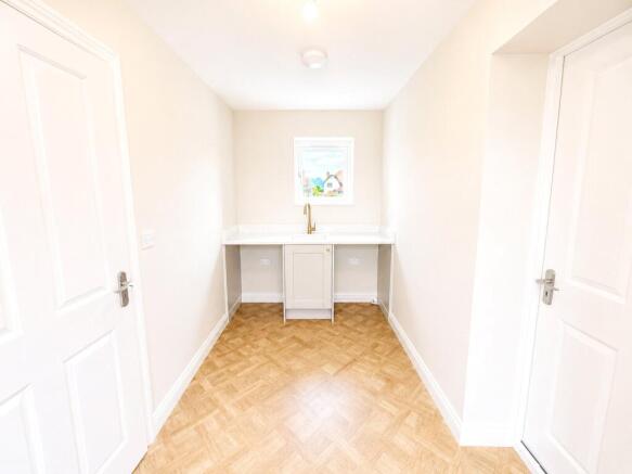 2 bed Bungalow for sale Image 7