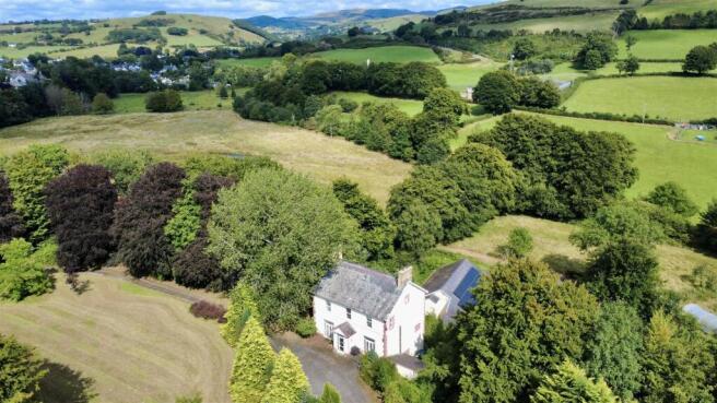 dji_fly_20250730_160626_469_1754034922189_photo_op