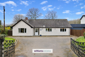 Mountain View, B5429 Gables Farm Junction To Llandyrnog Roundabout, Llandyrnog, Denbigh LL16 4HH