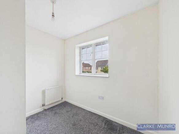 3 bed Semi-Detached for sale Image 9