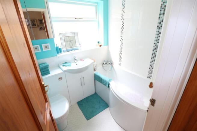 Bathroom/w.c
