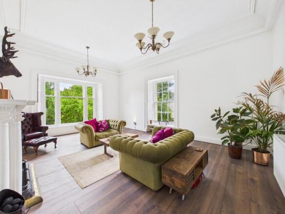 CAM03481G0-PR0110-STILL006