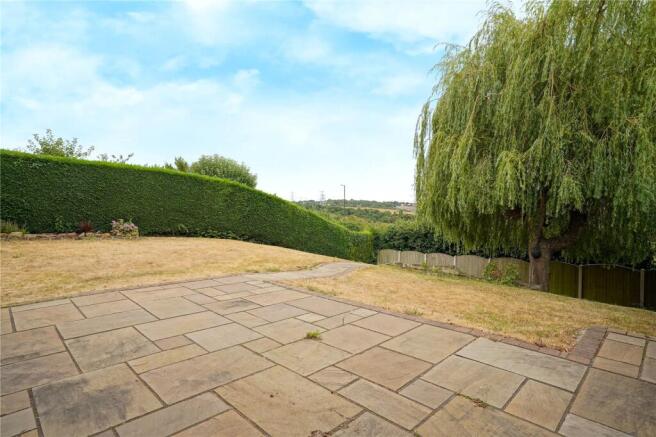4 bed Detached for sale Image 4