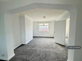 11, Thomson Avenue, Balby, Doncaster DN4 0NT
