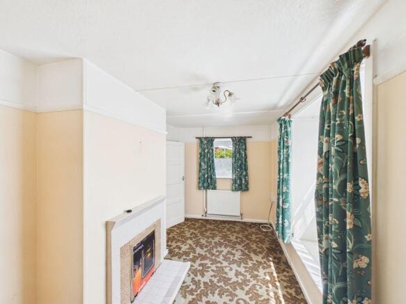 Reception/sitting room