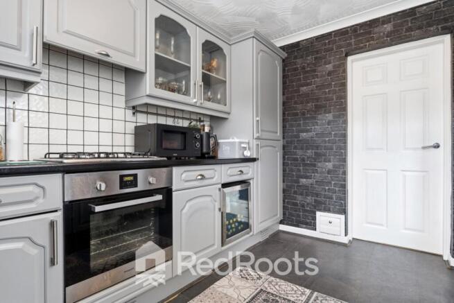 3 bed Terraced for sale Image 10