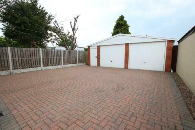 Rear Garden & Garages