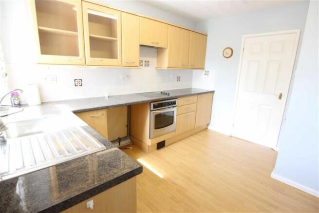 KITCHEN/BREAKFAST RO