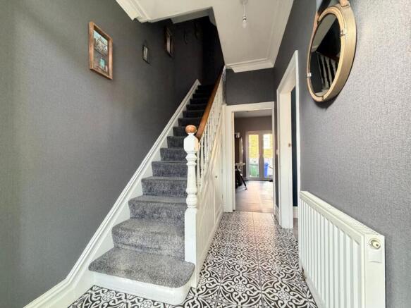 3 bed House for sale Image 5