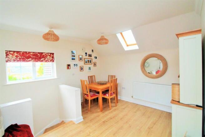 Dining Room.JPG