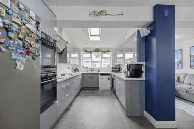Kitchen Diner_4.jpeg