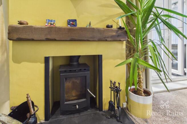 3 bed Bungalow for sale Image 7