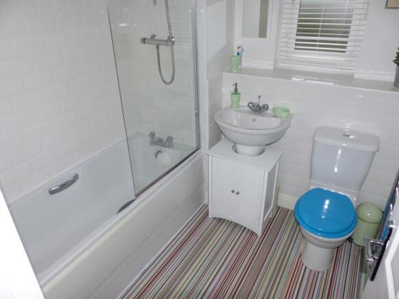 Photo 12