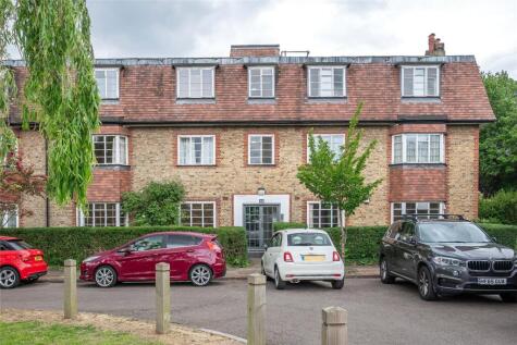 Denison Close, London, N2