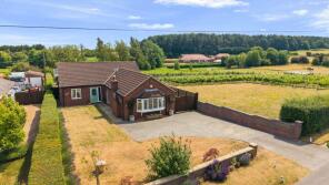 17, Common Road, Brigg DN20 0DH