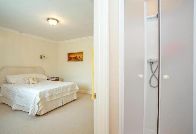 En-Suite Bathroom 2.