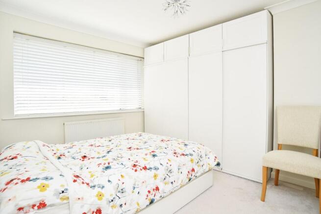3 bed Semi-Detached for sale Image 9