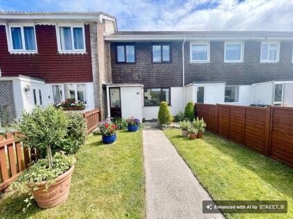 Treberran Gardens, Tolvaddon, TR14