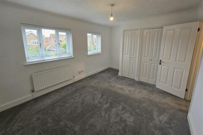Bedroom 1.jpg